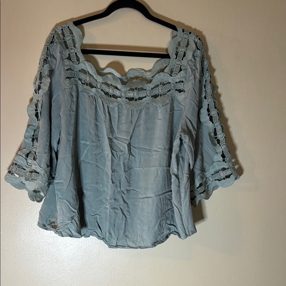 Main Strip Blue Relaxed Ruffled Blouse
